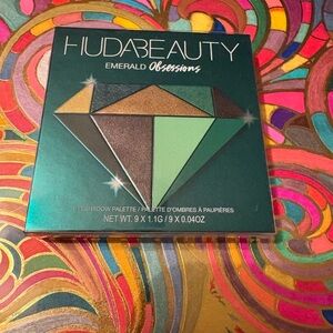 HUDA BEAUTY Emerald Obsessions Palette with Green and Brown Tones